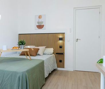 Calle Jacinto Benavente, Getafe, Community of Madrid 28902 - Photo 5