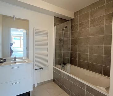 Location Appartement 3 pièces 63m² BUSSY ST GEORGES 77600 - Photo 2