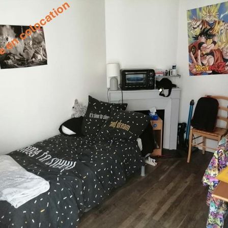 1 pièce - Meublé - 12 m² - 3ème étage - Colocation non autorisée - Photo 1