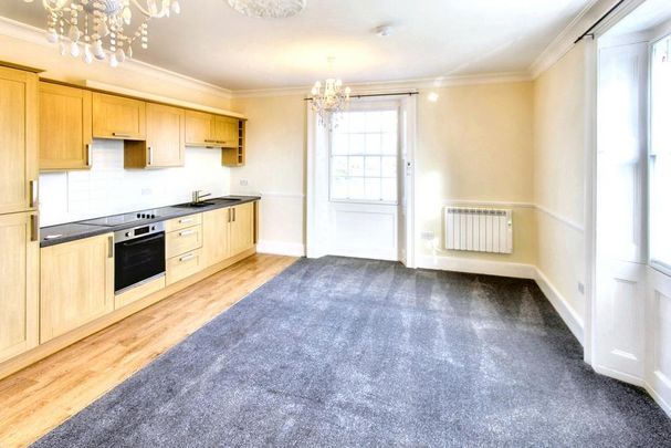 2 bedroom apartment to rent - Photo 1