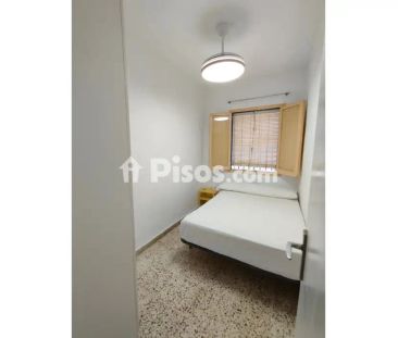 Piso en alquiler en Centro - Photo 1