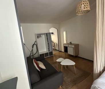 Location Appartement 1 pièce Meublé 32m² POITIERS 86000 - Photo 2