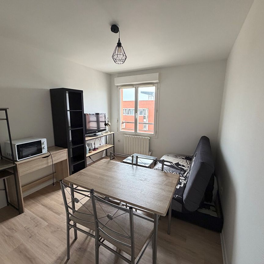 Location Appartement 1 pièce 20m² LE HAVRE 76600 - Photo 1