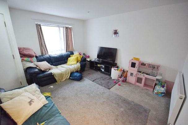 2 bedroom semi-detached house to rent - Photo 1
