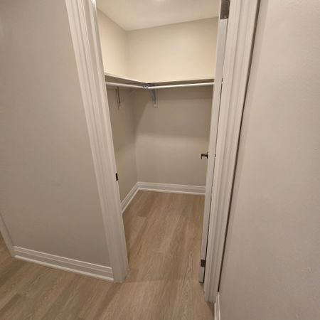 For Lease - 129 Huntington Park Drive, Markham, Ontario - Photo 5