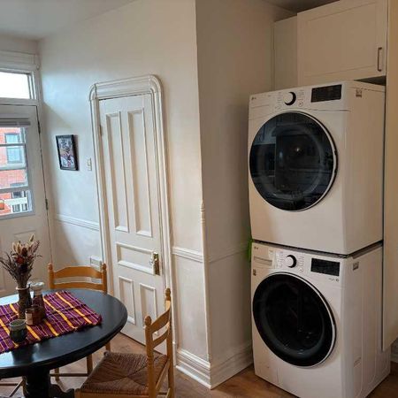 Grand 3 1/2 chambre double à louer (1er août) - Photo 4