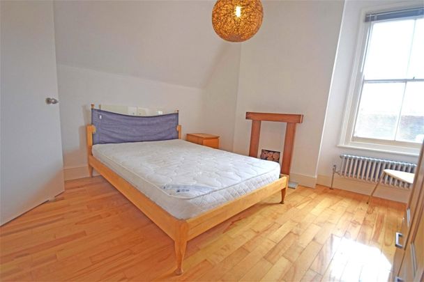 46 Heath Road, Twickenham, Middlesex, TW1 - Photo 1