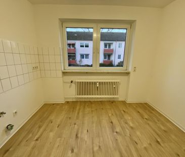 Neuer Laminatboden: Erdgeschosswohnung an der Kahlertstraße frei! - Photo 3