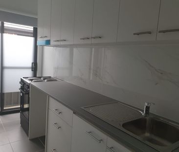 17 Agatha Way, Werribee, Vic 3030 - Photo 6