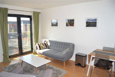 2 bedroom apartment to rent - Photo 4