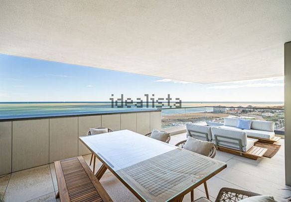 Alquiler de piso en Girón - Las Delicias - Pacífico - Photo 1