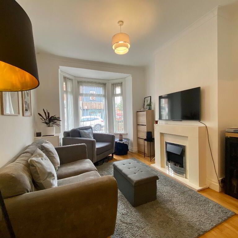 29 Seaview Street, Belfast, BT15 3EA - Photo 1