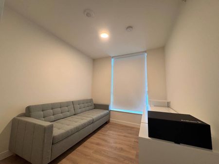 318 Alderson Avenue #2204, Coquitlam, BC V3K1T2 - Photo 2