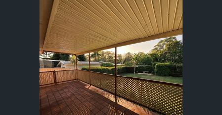 Charming Brick Home with Expansive Outdoor Views - Photo 3