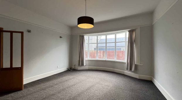 St. Albans - Photo 1