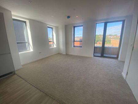 2 Bed Flat, Lansdowne Hill, SE27 - Photo 2