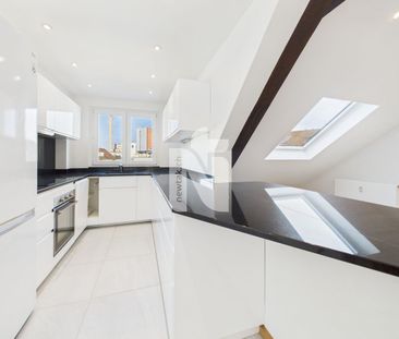 Charming 4.5-Zimmer-Attikawohnung with large balcony and direct lif... - Foto 4