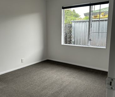 Refurbished 3 bedroom home in Witherlea - Photo 2