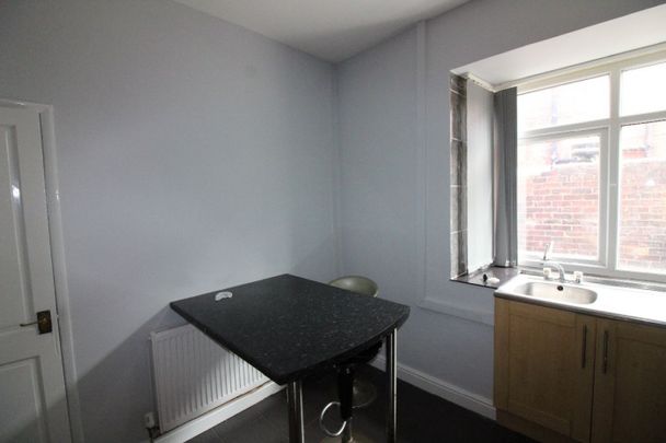 Cardigan Street, Ashton-on-Ribble, Preston - Photo 1