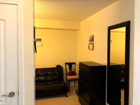 For Lease - 3650 Kingston Road Unit# 415, Toronto, Ontario - Photo 3
