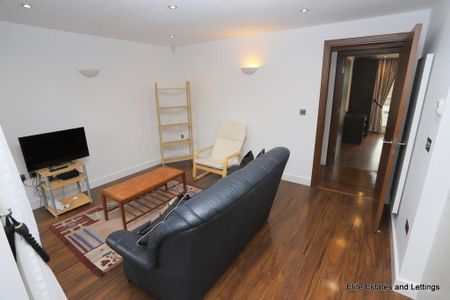 2 bedroom apartment to rent - Photo 2