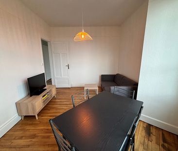 Location Appartement 3 pièces 63m² - Photo 2