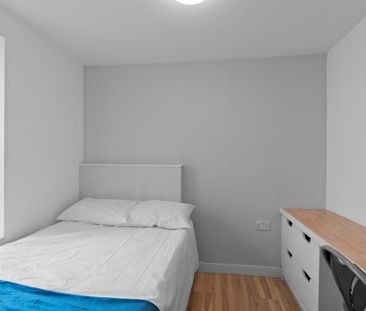 7 bedroom house share to rent - Photo 1