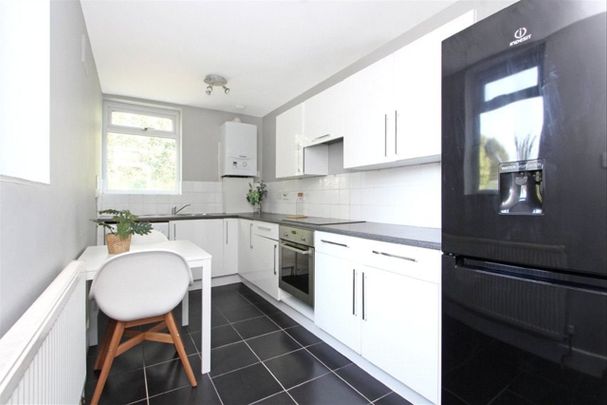Cavendish Road, Brondesbury Park, NW6, London - Photo 1