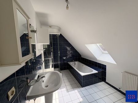 Location Maison 5 pièces 123m² - Photo 5
