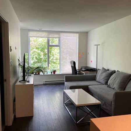 1 Bed + Den in East Vancouver (includes some furniture) - Photo 3