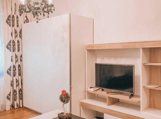 2 camere, 60 mp, decomandat, zona Piata Mihai Viteazu - Photo 1