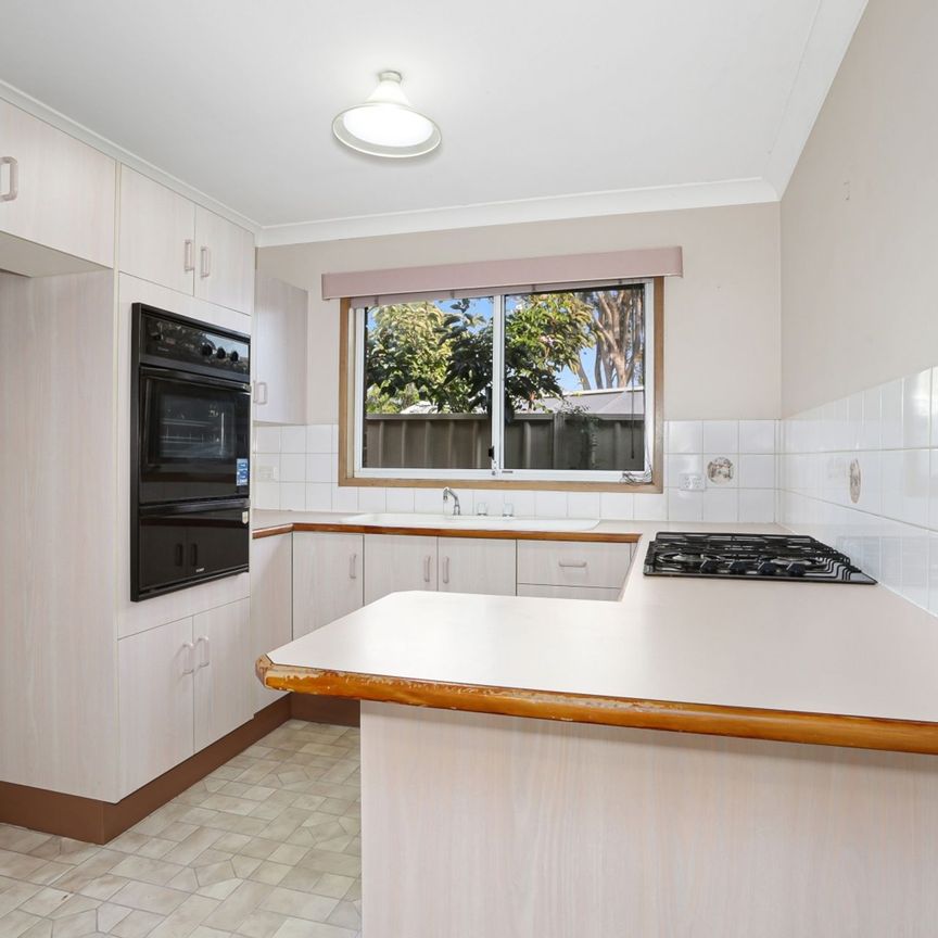 3 Bedder Home & Walk to Railway Station&period; - Photo 1