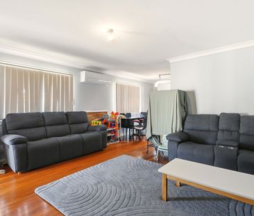 Family home on South Grafton Hill - Photo 1