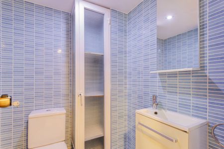 Bright Double Room in Camins al Grau - Photo 2