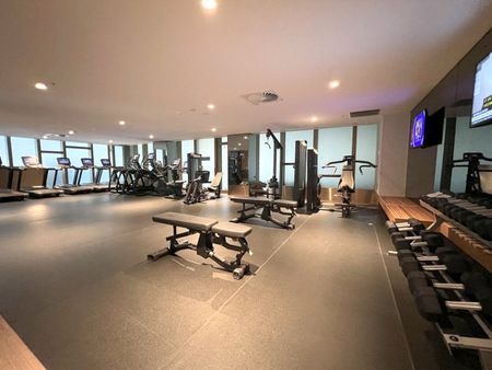 5905A/260 Spencer Street - Photo 2