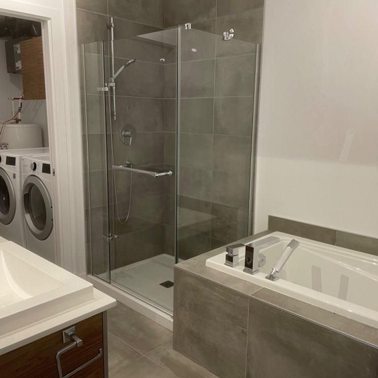 4 1/2 à louer - Photo 1