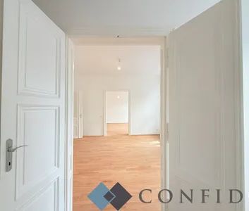 Ein Wiener Original - Unbefristete 3 Zimmer Altbauwohnung nahe Volksoper! - Photo 2