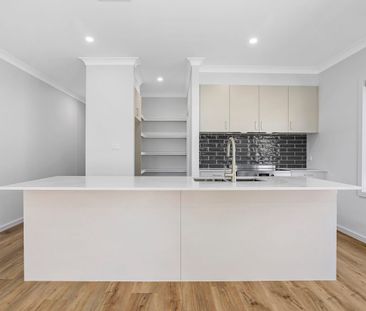 Brand New Duplex - Photo 3