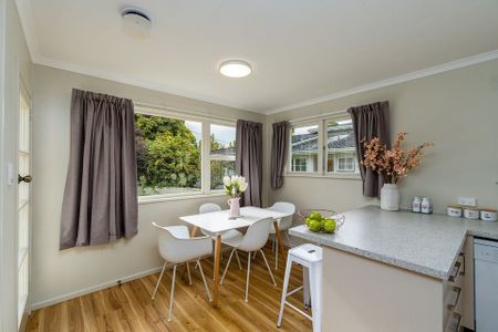 Spacious Family Home With Rumpus Room. - Photo 2