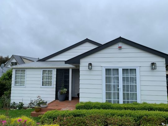 27 Abilene Crescent, Churton Park - Photo 1