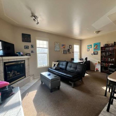 Roomy 2 Bed Near Brewery District – Ideal Location & Lifestyle! - Photo 4