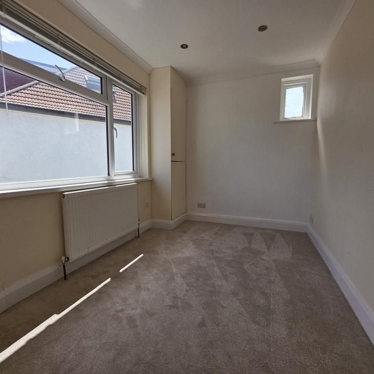 2 bedroom detached house to rent - Photo 1