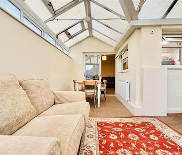 4 bedroom terraced house to rent - Photo 6