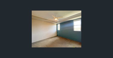 Exceptional 2 Bedroom Apartment! - Photo 2