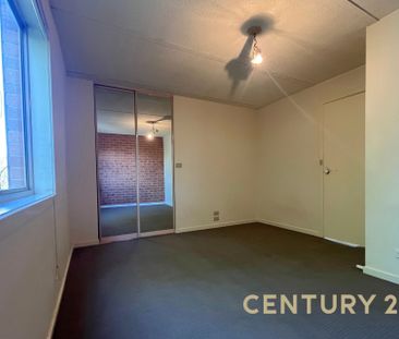 Modern Comfort in a Prime Noble Park Location - Photo 1