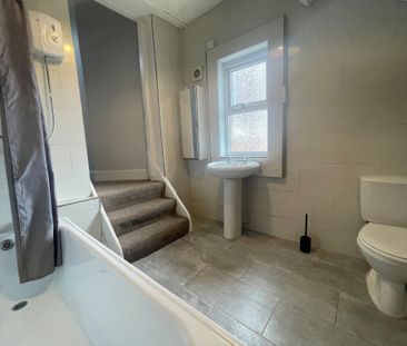 Fifth Avenue Rm, Newcastle Upon Tyne - Photo 5