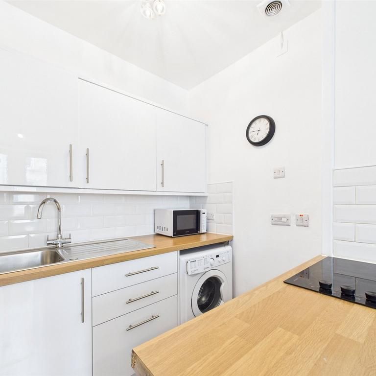 1 bedroom apartment to rent - Photo 1