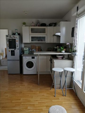 2 pièces - Meublé - 39,47 m² - 5ème étage - Colocation non autorisée - Photo 2