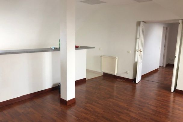 Louer appartement 3 pièces de 79 m² - Photo 1