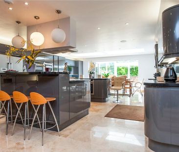 5 bedroom detached house to rent - Photo 6